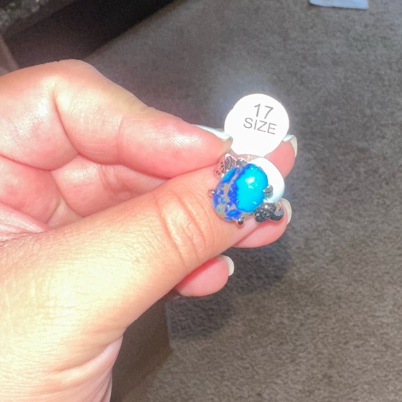 Stunning Blue Silver Women's Ring - Picture 1 of 1